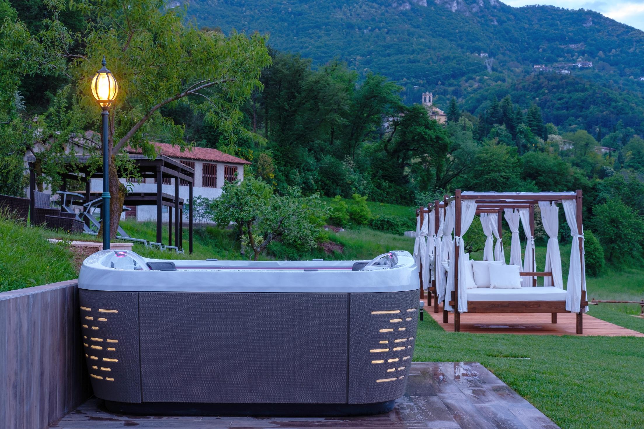 Villa Sostaga Boutique Hotel Gargnano Exterior photo